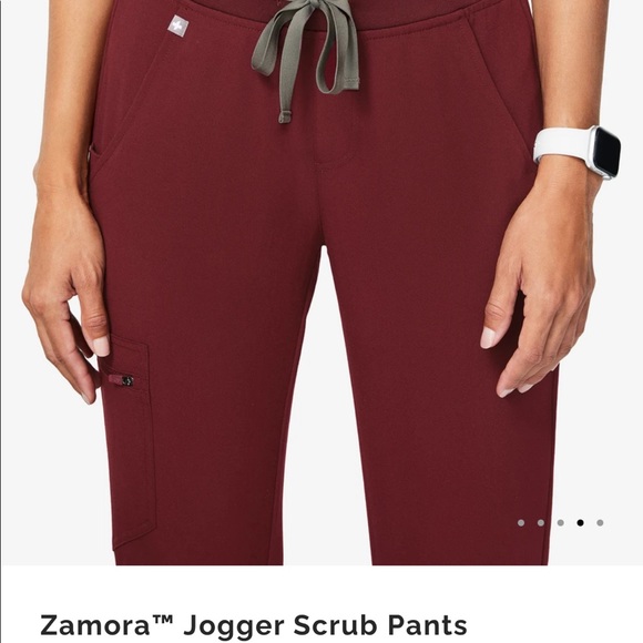 Lightly used figs set scrubs - Picture 2 of 2